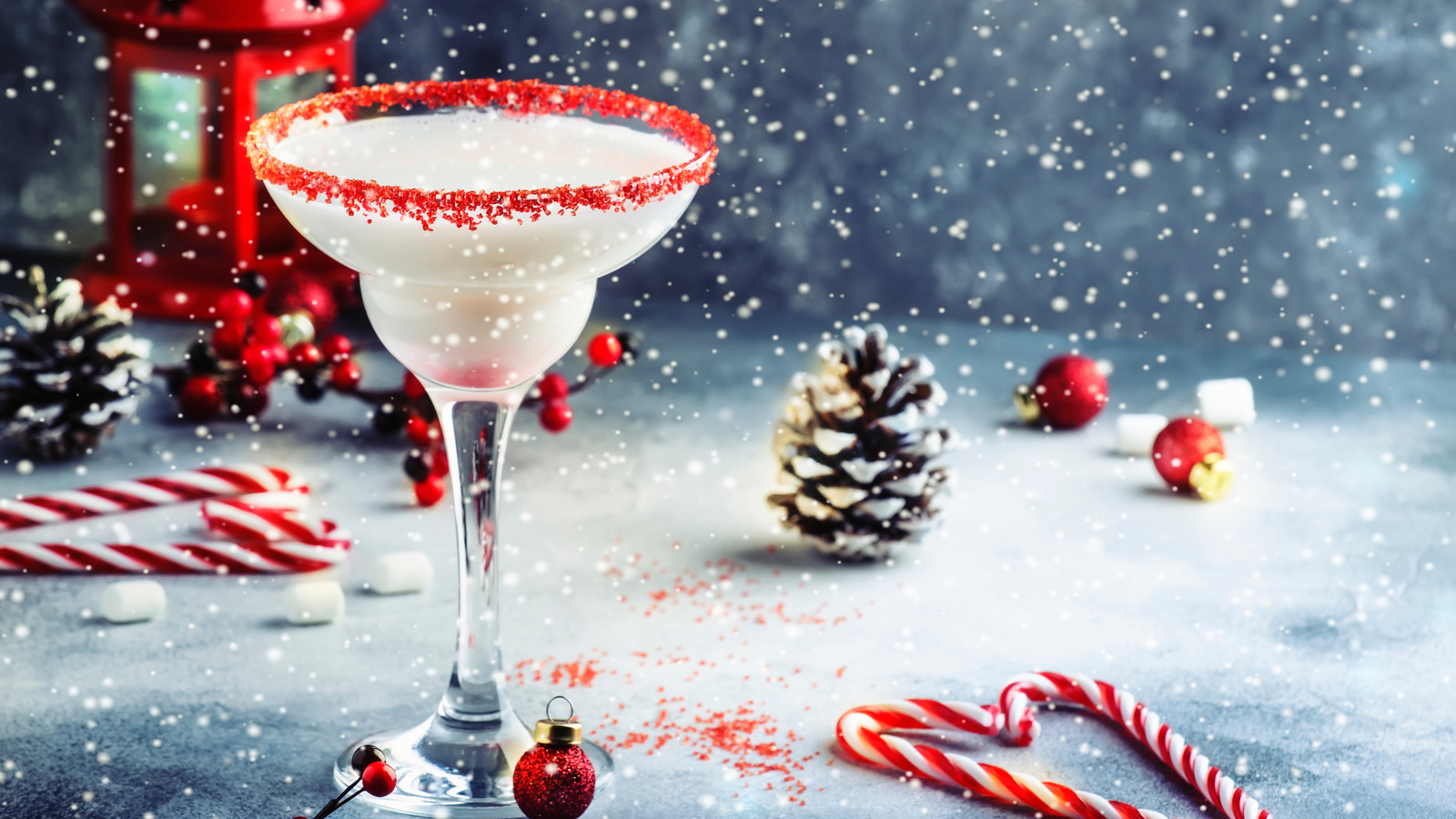 What Are Snow Cocktails And How Do You Make Them?