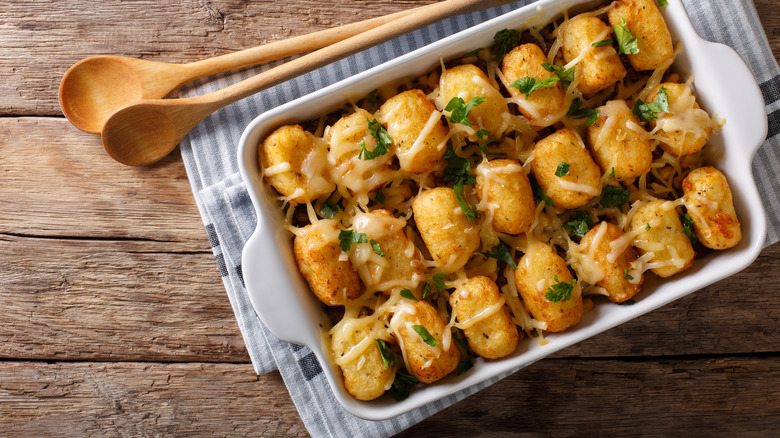 midwestern tater tot casserole