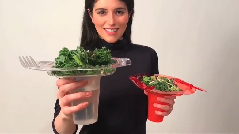 iPlate and iCup used to demonstrate locking mechanism