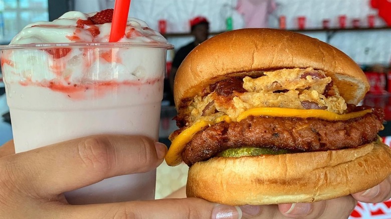 Project Pollo Chickenless sandwich and shake