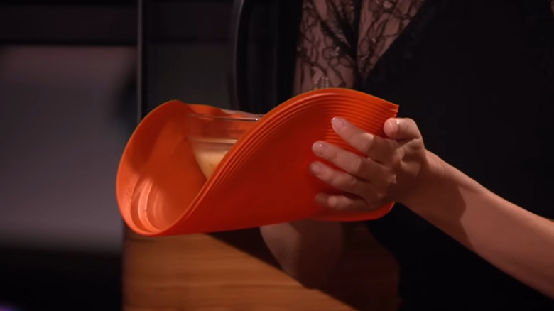 Safe Grabs: Multi-Purpose Silicone Original Microwave Mat as Seen on Shark  Tank