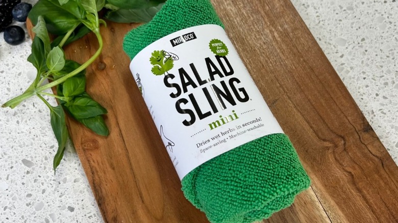 Salad Sling Review: This Shark Tank Gadget Beats a Salad Spinner! — The  Keto Minimalist