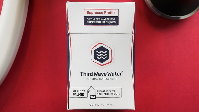 Packet of Third Wave Water mineral supplement