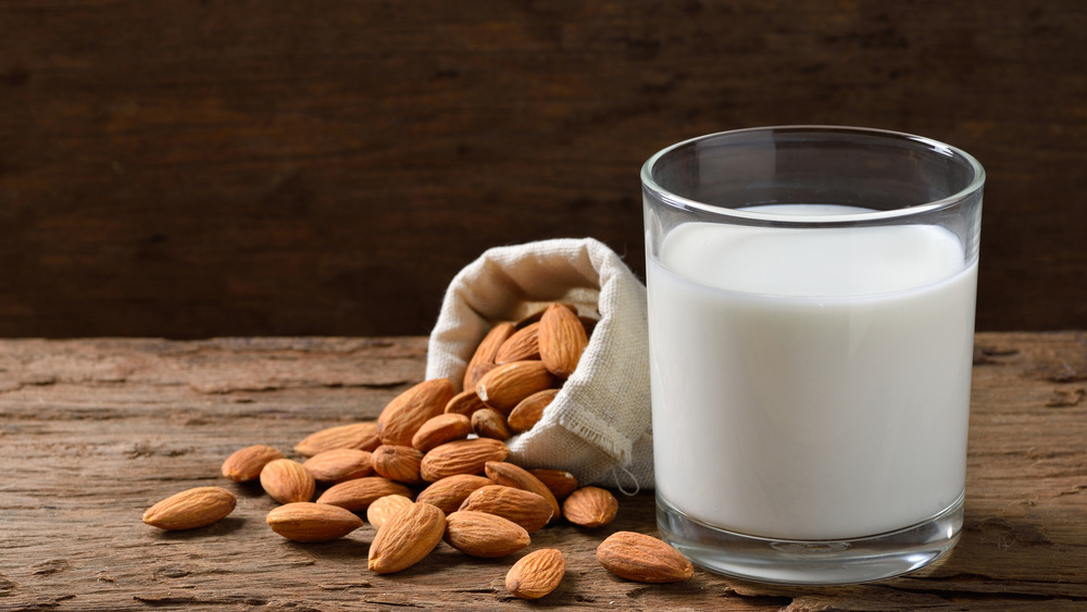 What Happens To Your Body When You Drink Almond Milk Every Day