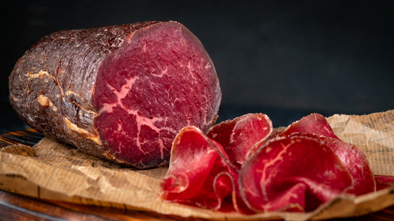cured bresaola with slices