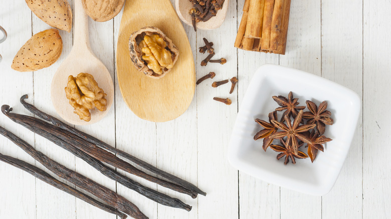 walnuts and spices 