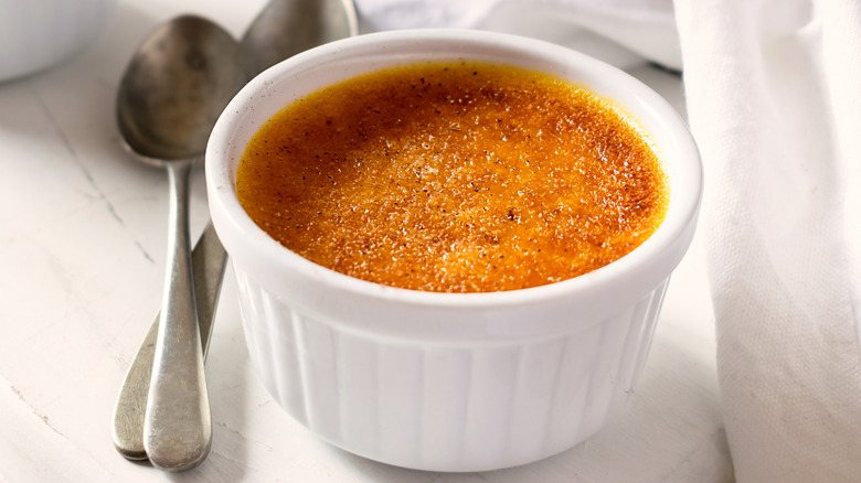 Crème brûlée with spoons