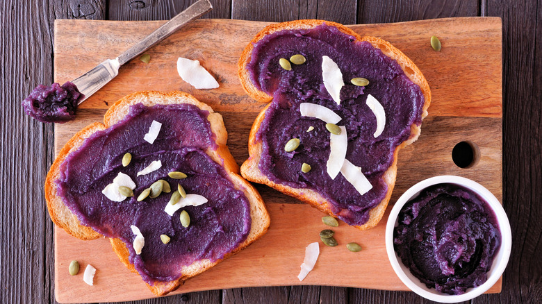 toast with ube jam