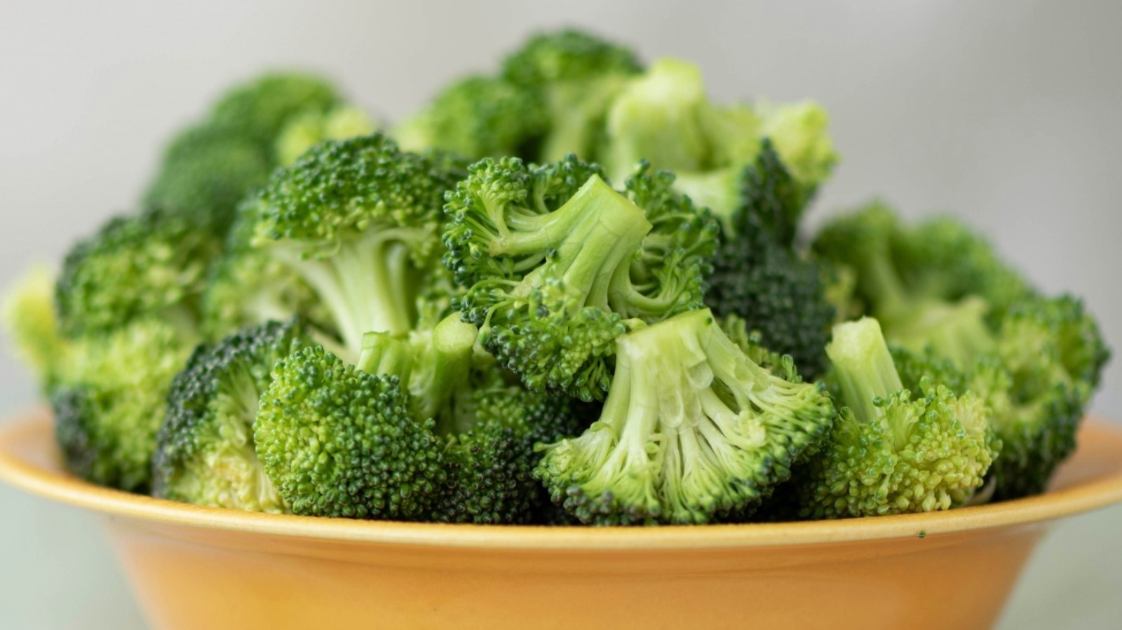 What It Means If Your Broccoli Florets Smell