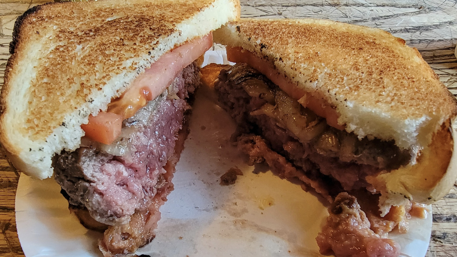 What It Was Like To Eat At One Of The First Burger Joints In America
