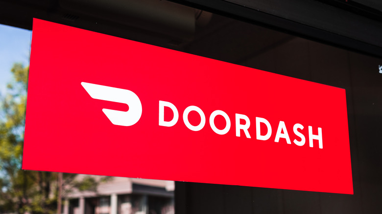 DoorDash sign