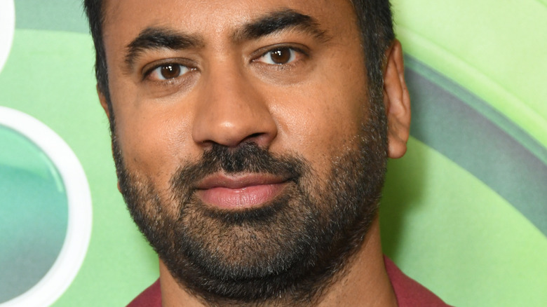 kal penn attending event