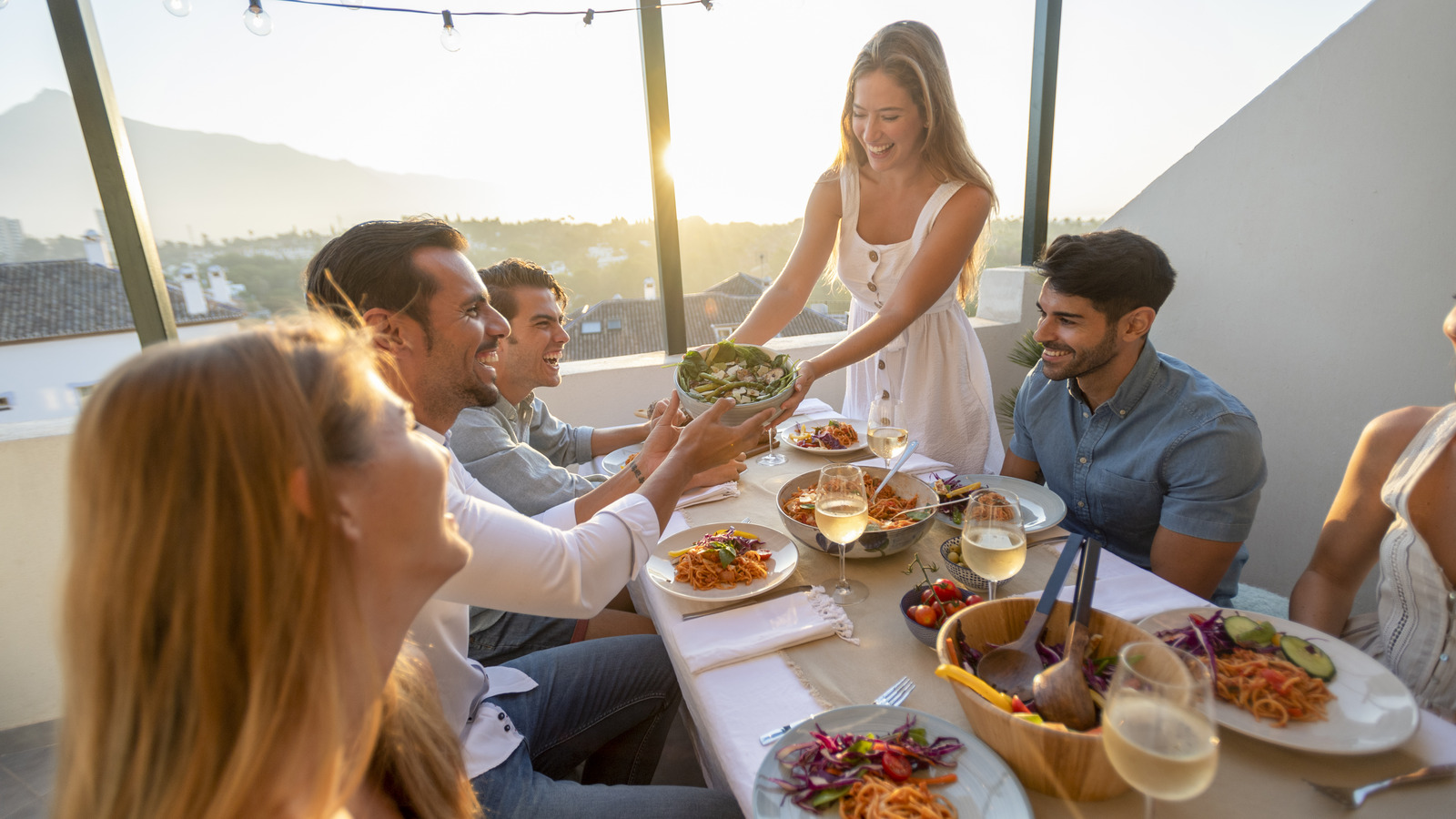 What Lunchtime Looks Like In Spain
