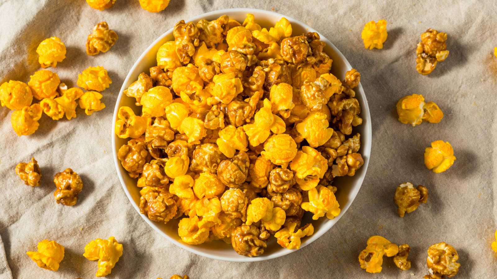 What Makes Chicago-Style Popcorn So Unique?