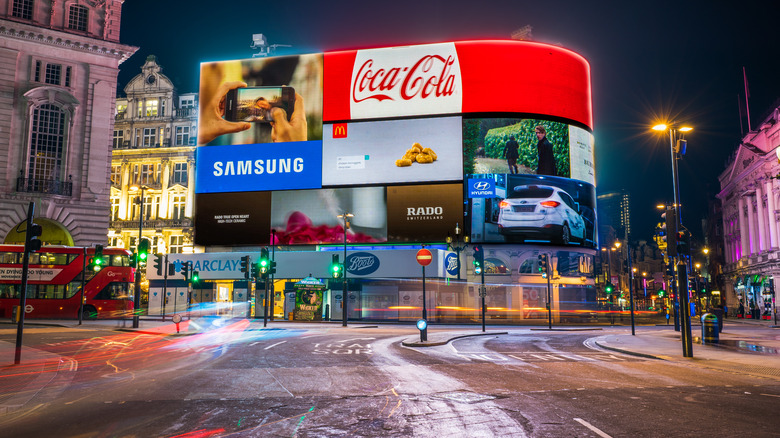 Picadilly circus London