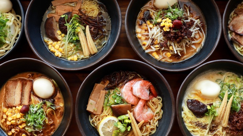 bowls of ramen