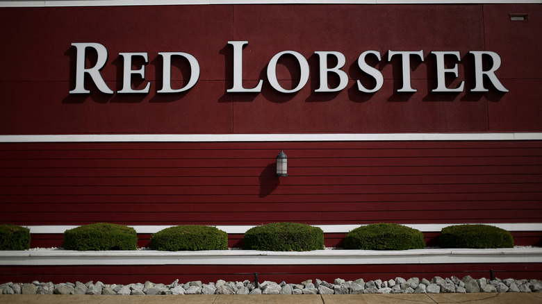 Red Lobster restaurant exterior