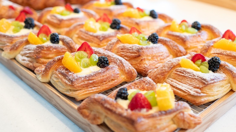 tray of fruit pastries