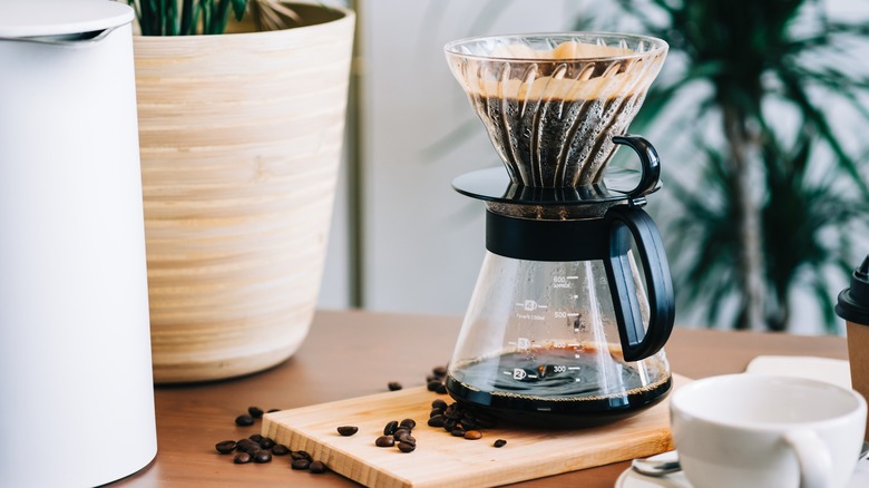 V60 dripper over coffee pot with an inch of coffee