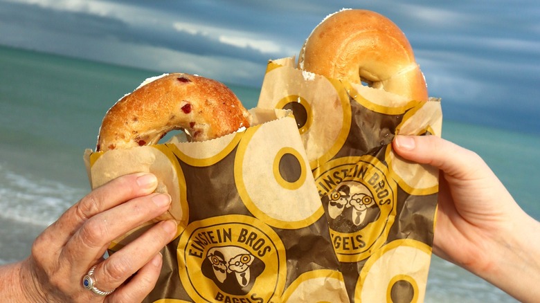 Einstein. Bros bagels