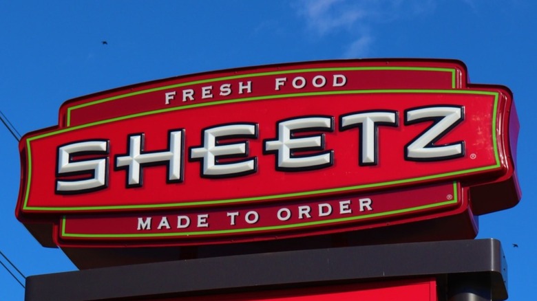 Sheetz chain signpost