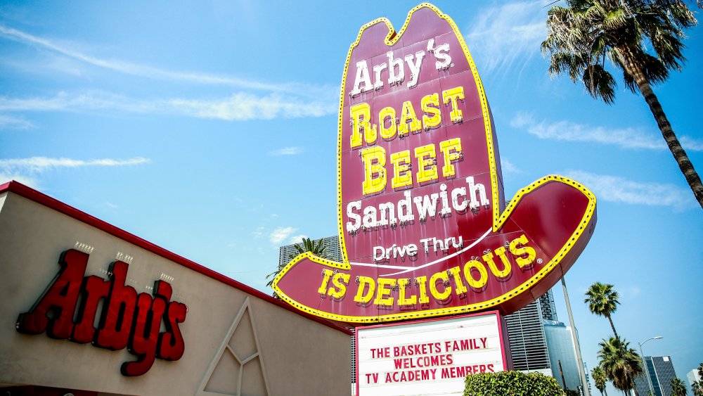 Arby's sign