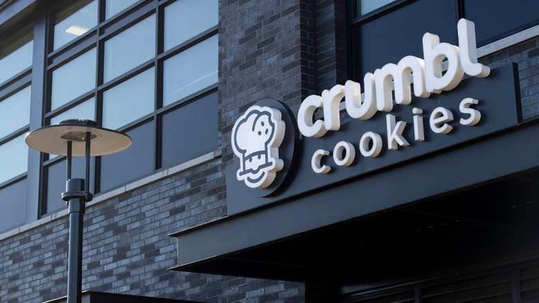 Crumbl Cookies store exterior