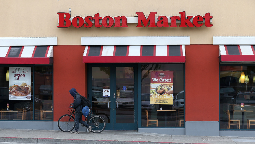 The exterior of a Boston Market