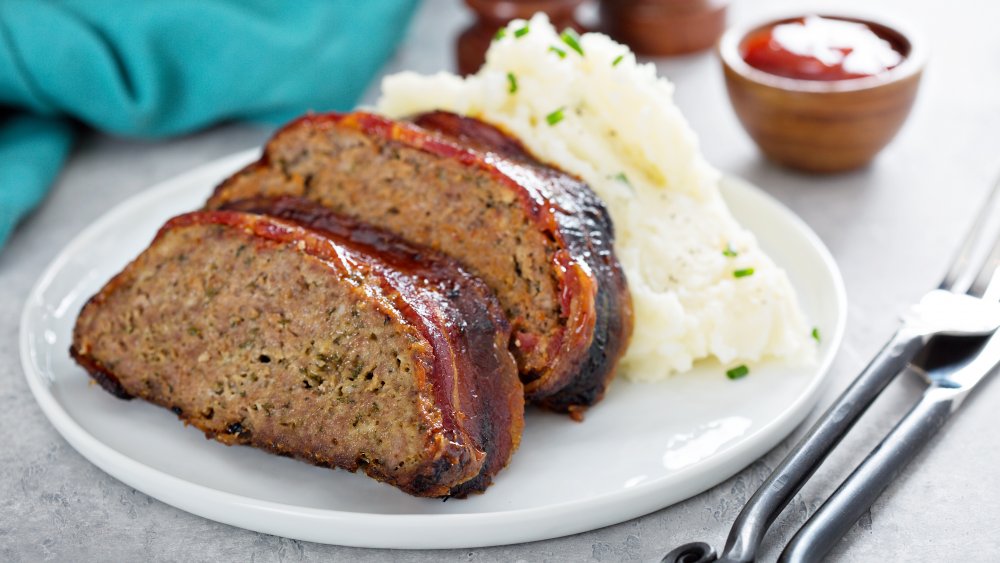 Meatloaf with mashed potatoes