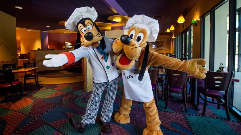 chef Pluto and chef Goofy