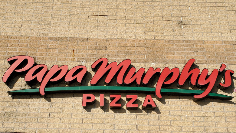 Papa Murphy's storefront