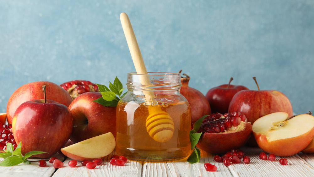 Honey and apples