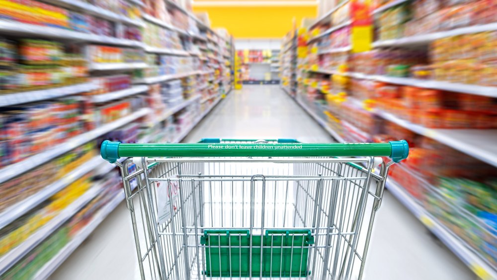 grocery store shopping cart 