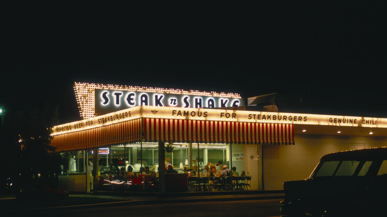 steak 'n shake restaurant 