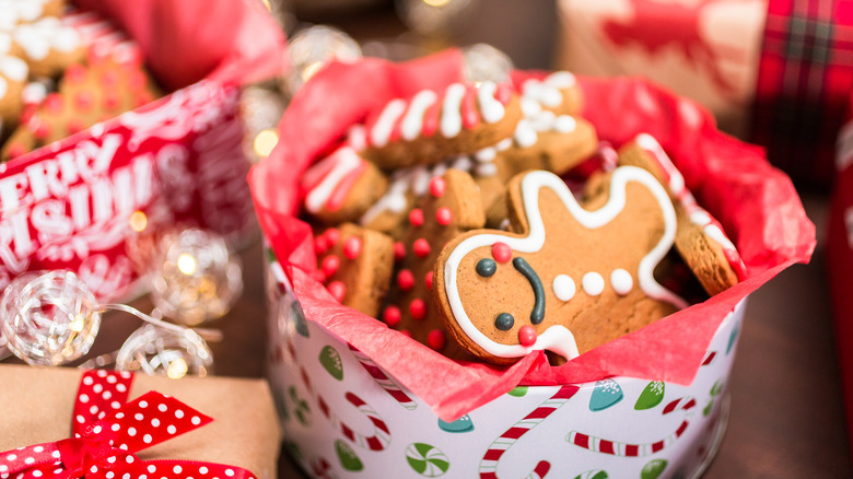 Gingerbread cookies in a gift box