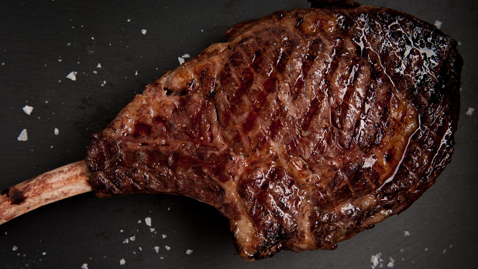 What You Should Do With The Browned Bits From Searing Meat