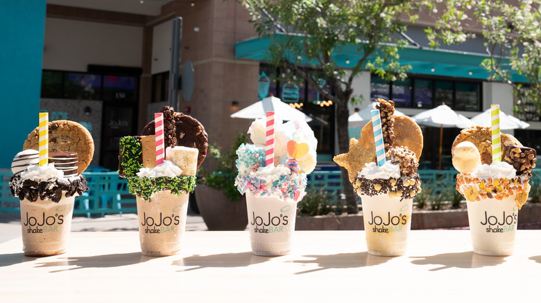 Jojo's shake bar shakes
