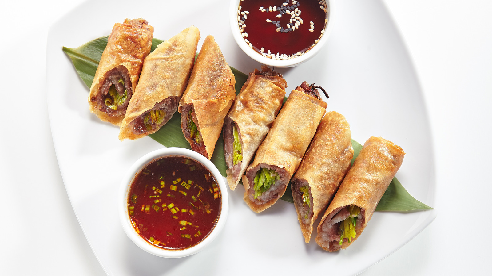 What You Should Know Before Putting Duck Sauce On Your Chinese Food