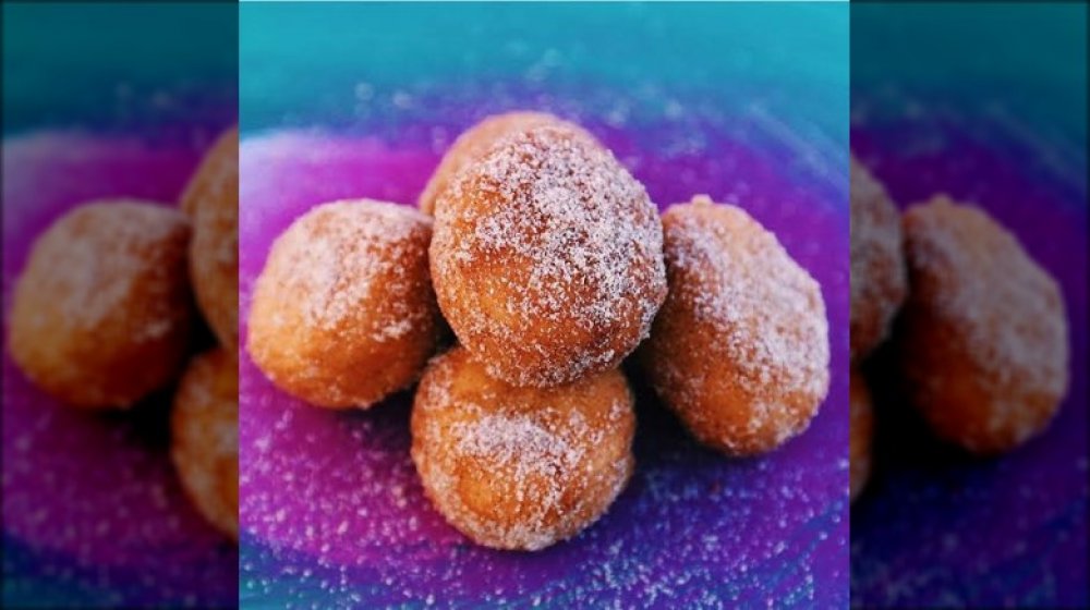 Taco Bell Cinnabon delights