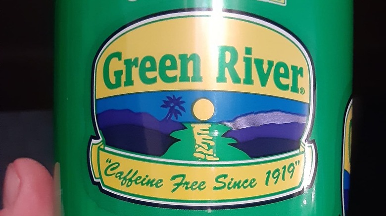   Logo Green River soda