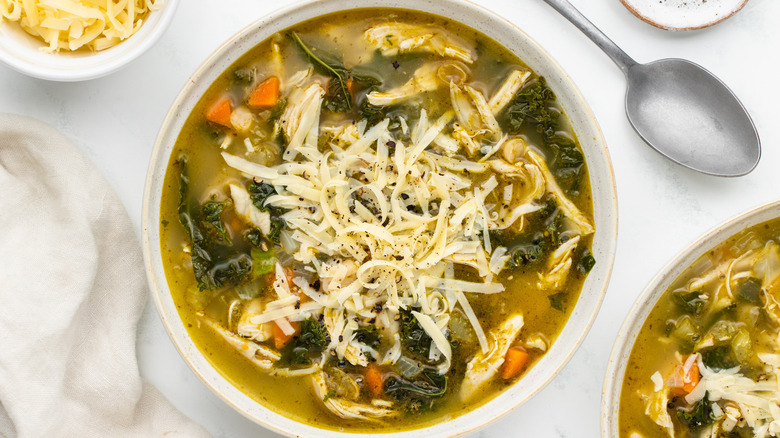 chicken pesto soup with cheese