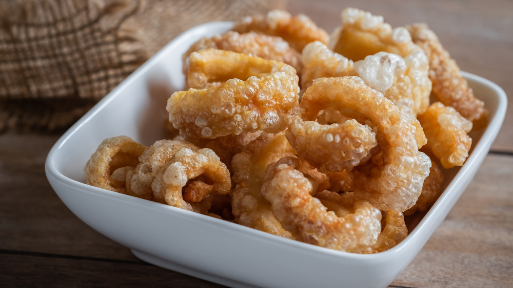 Freshly fried pork rinds