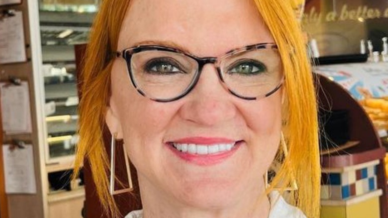 Ree Drummond smiling in bakery