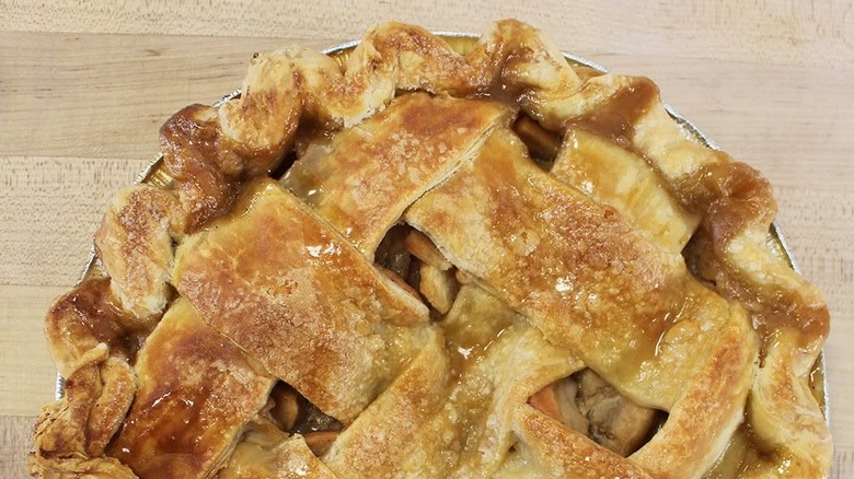 salted caramel apple pie