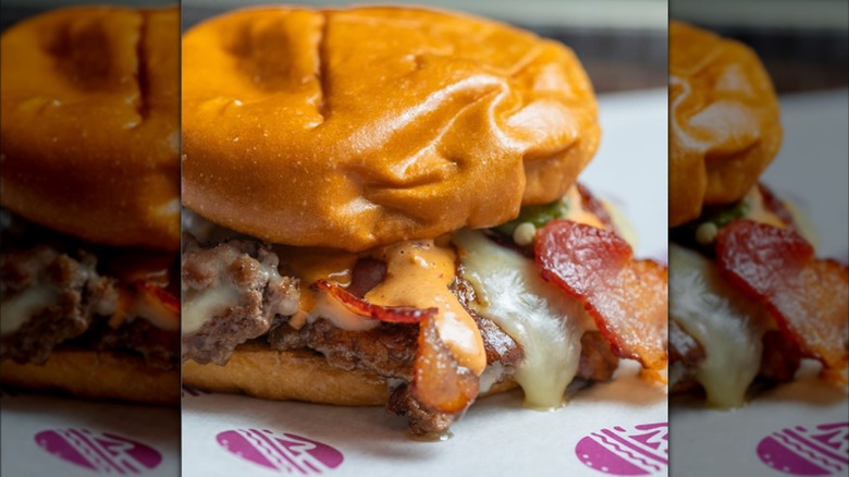 Bacon cheeseburger