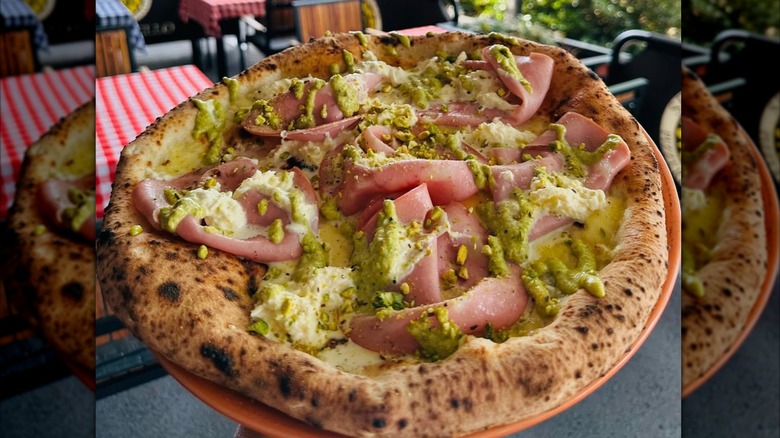 A Settebello Pizzeria Napoletana pizza