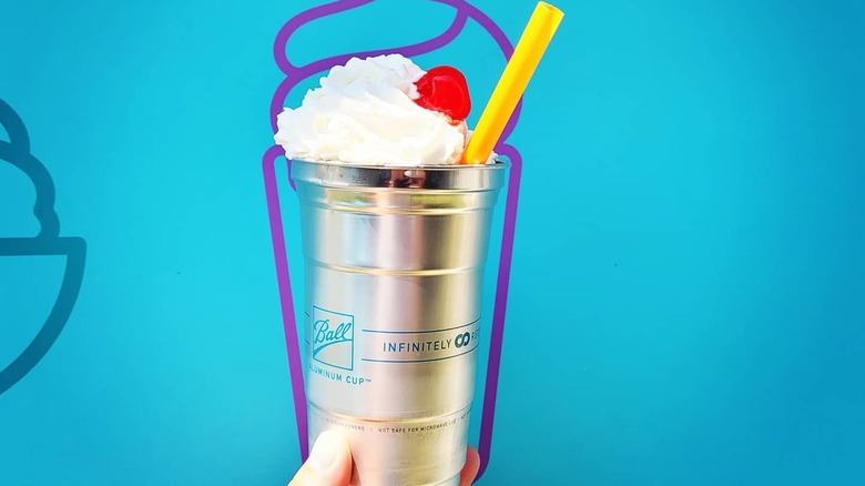 Milkshake in recyclable Ball aluminum cup.