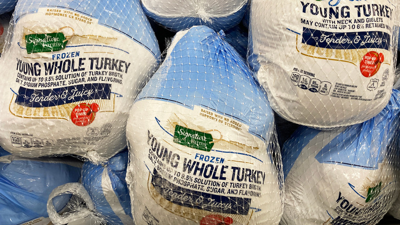 Albertsons' house brand Signature Farms frozen turkeys