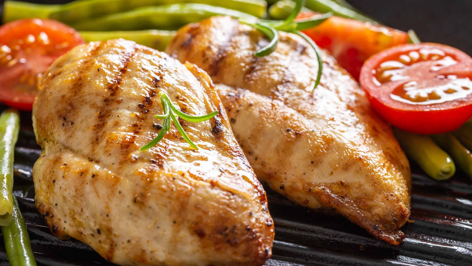 Which Is More Nutritious, Chicken Breasts Or Thighs?