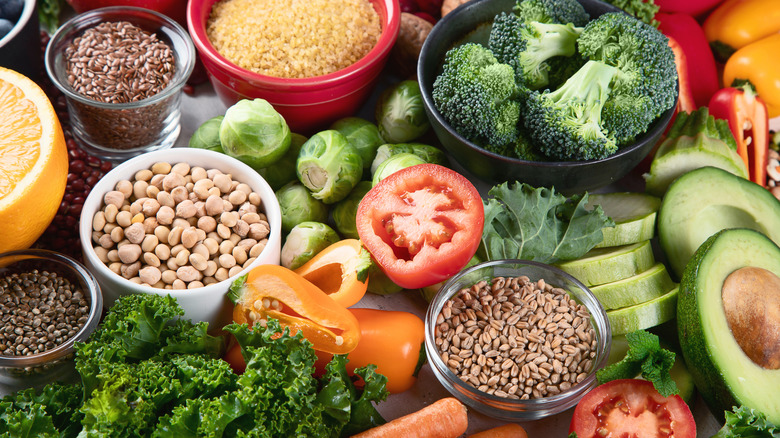 A pile of vegetables in bowls